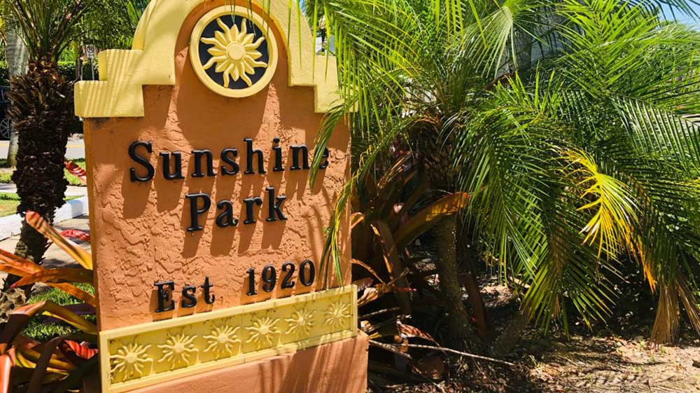 sunshine-park sunshine-park-sign