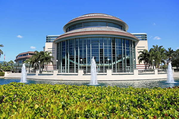 West Palm Beach Entertainment Venues
